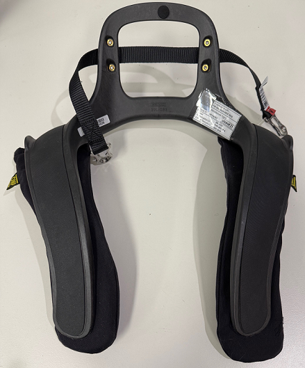 Stand 21 Club 3 Series Large HANS Device - 20 Degree